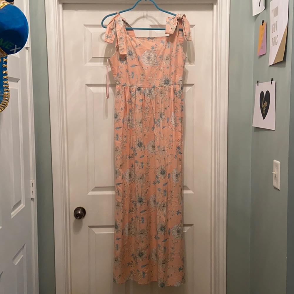 Gal Meets Glam floral dress